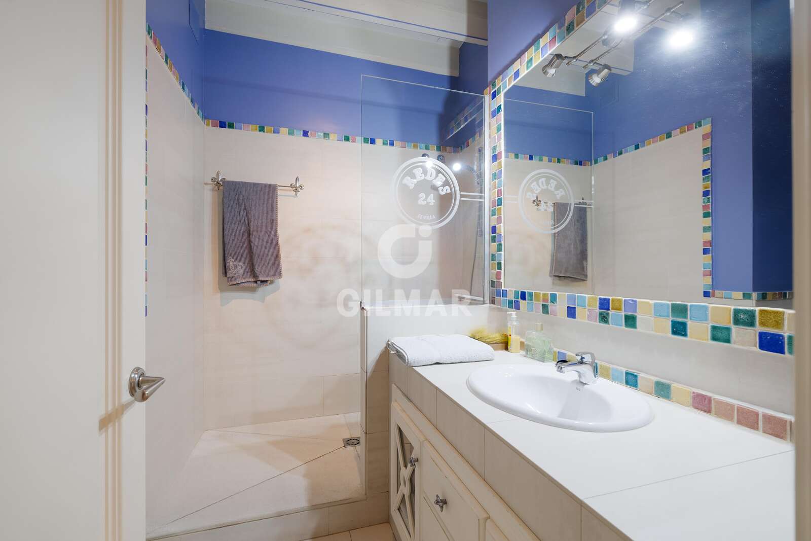 Property slider Gilmar
