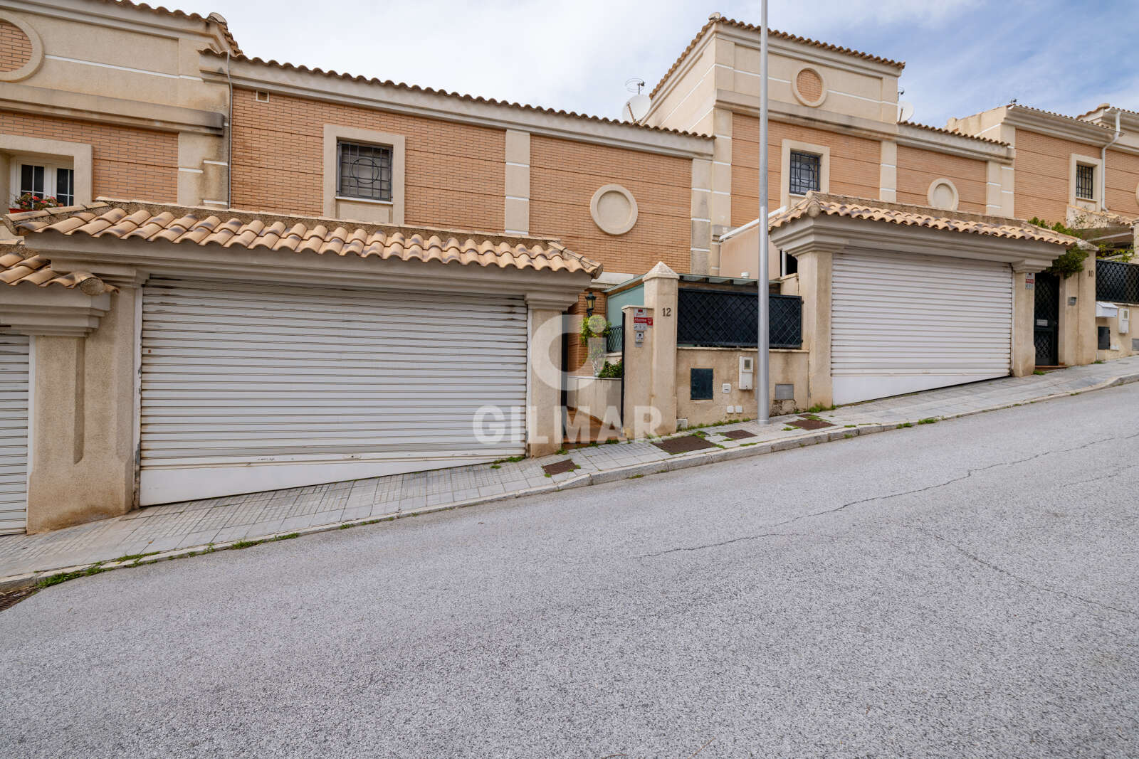 Property slider Gilmar
