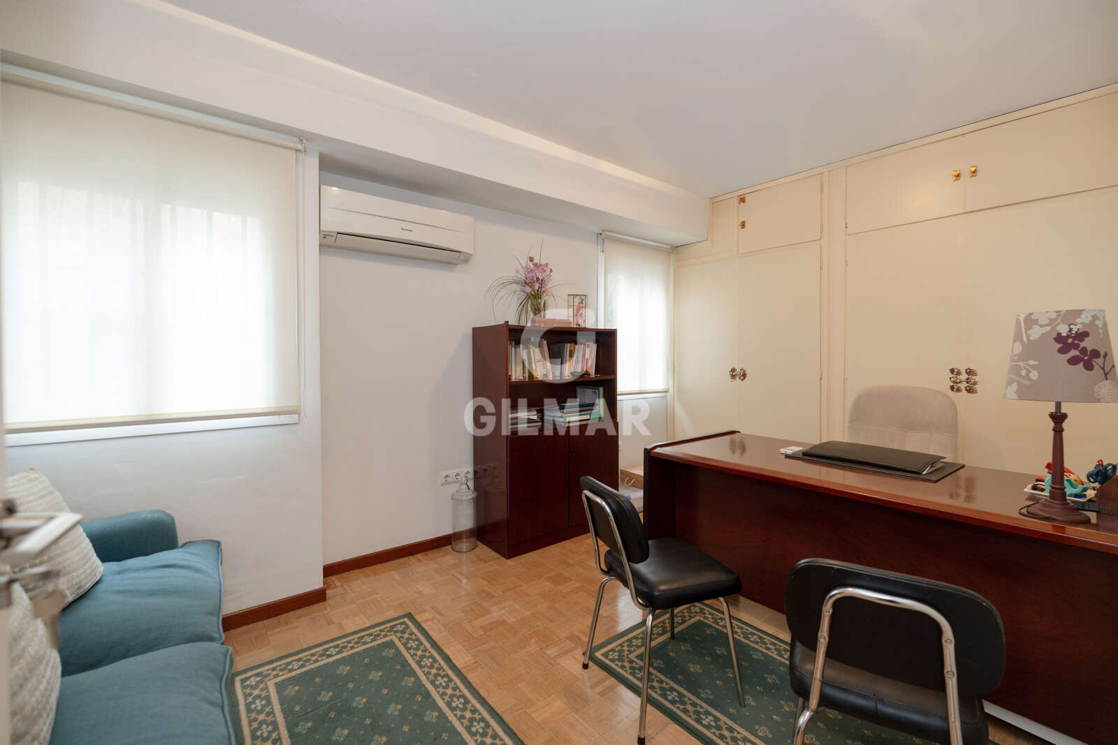Property slider Gilmar