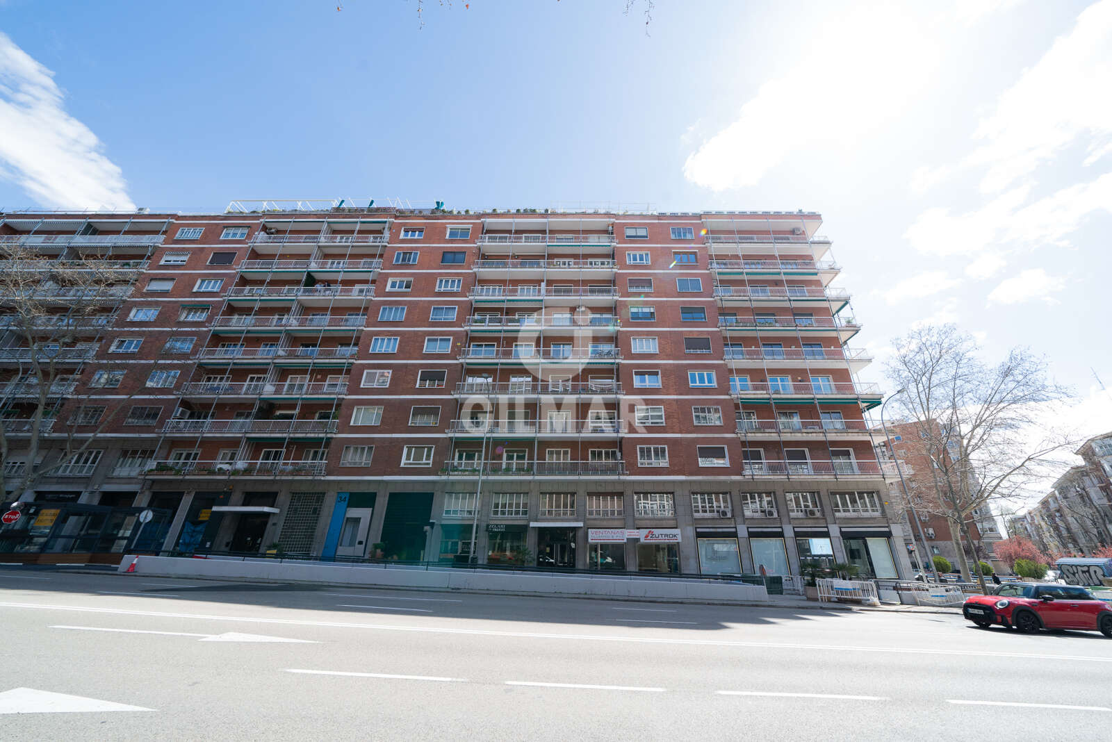 Property slider Gilmar