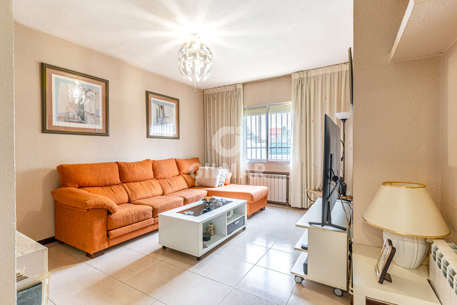 Property slider Gilmar