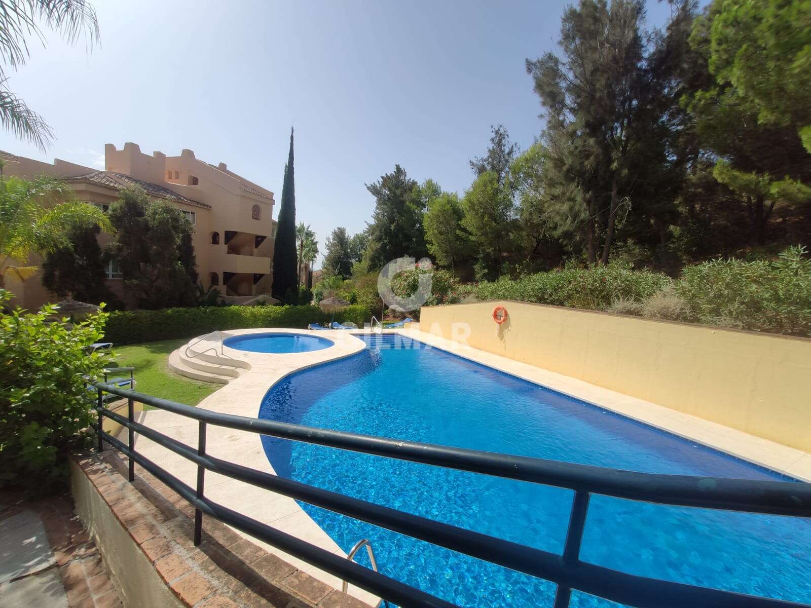 properties images