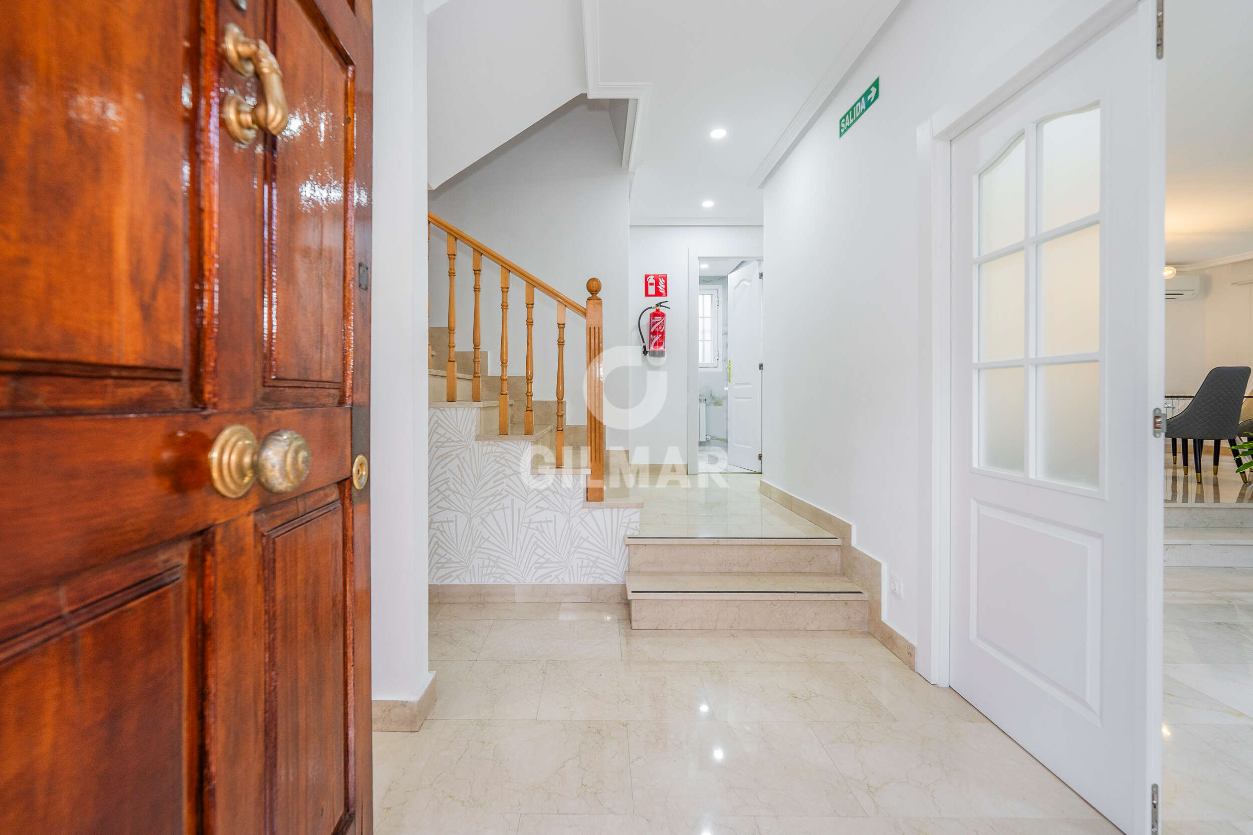 Photo of Semi-detached house