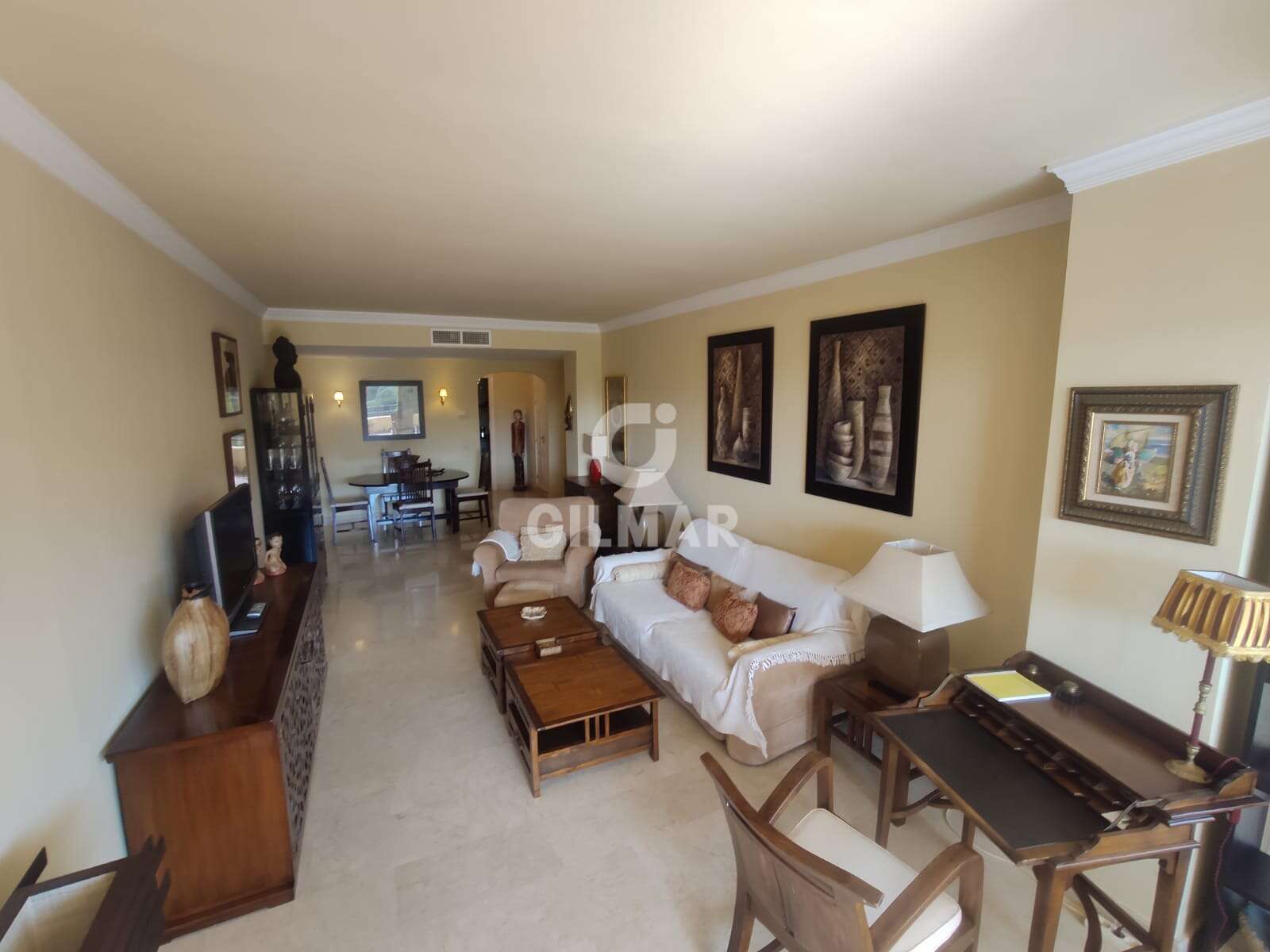 Property slider Gilmar