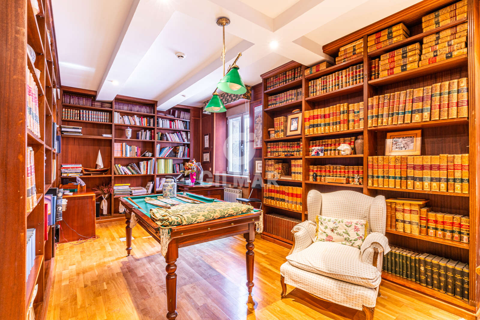 Property slider Gilmar