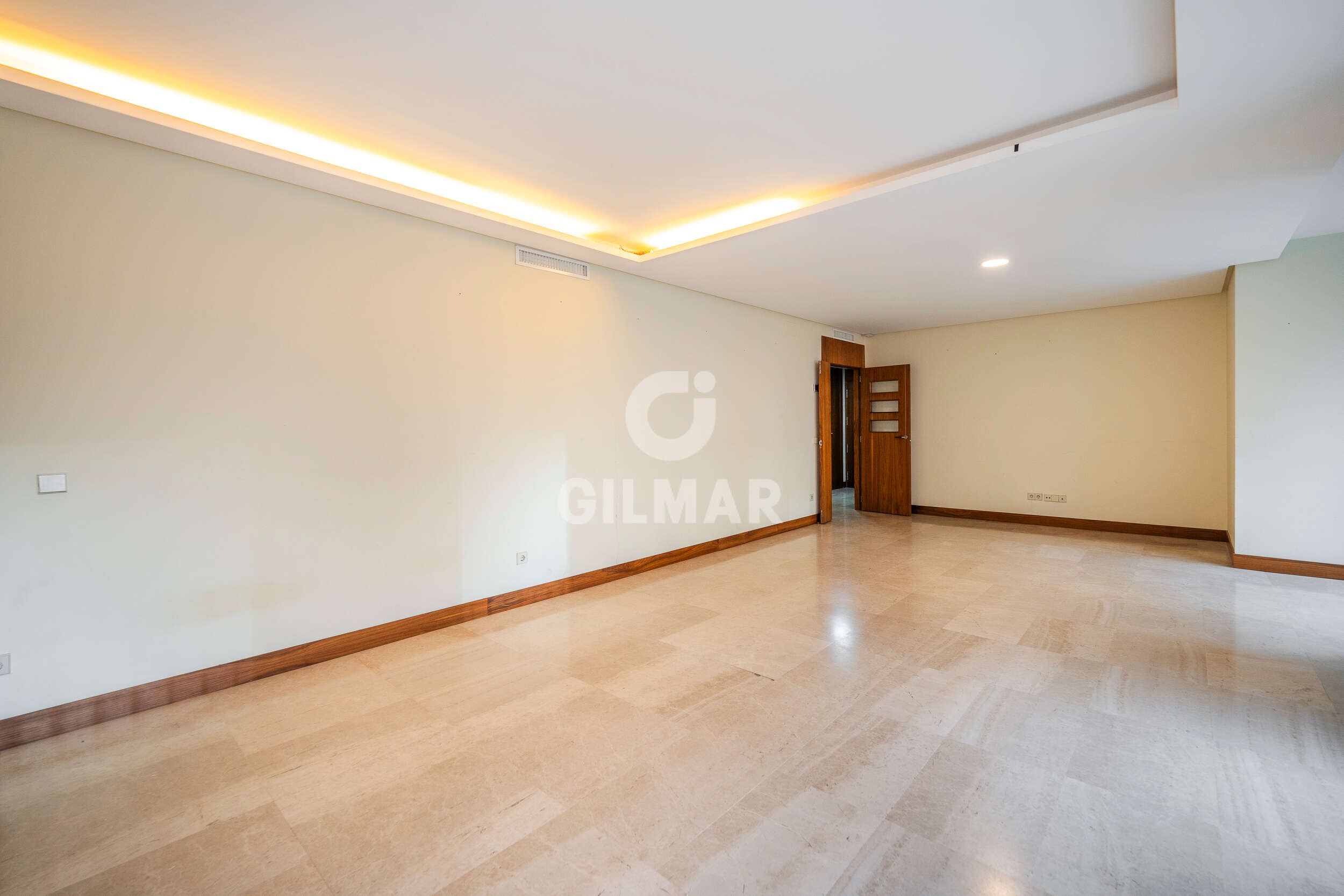 properties images