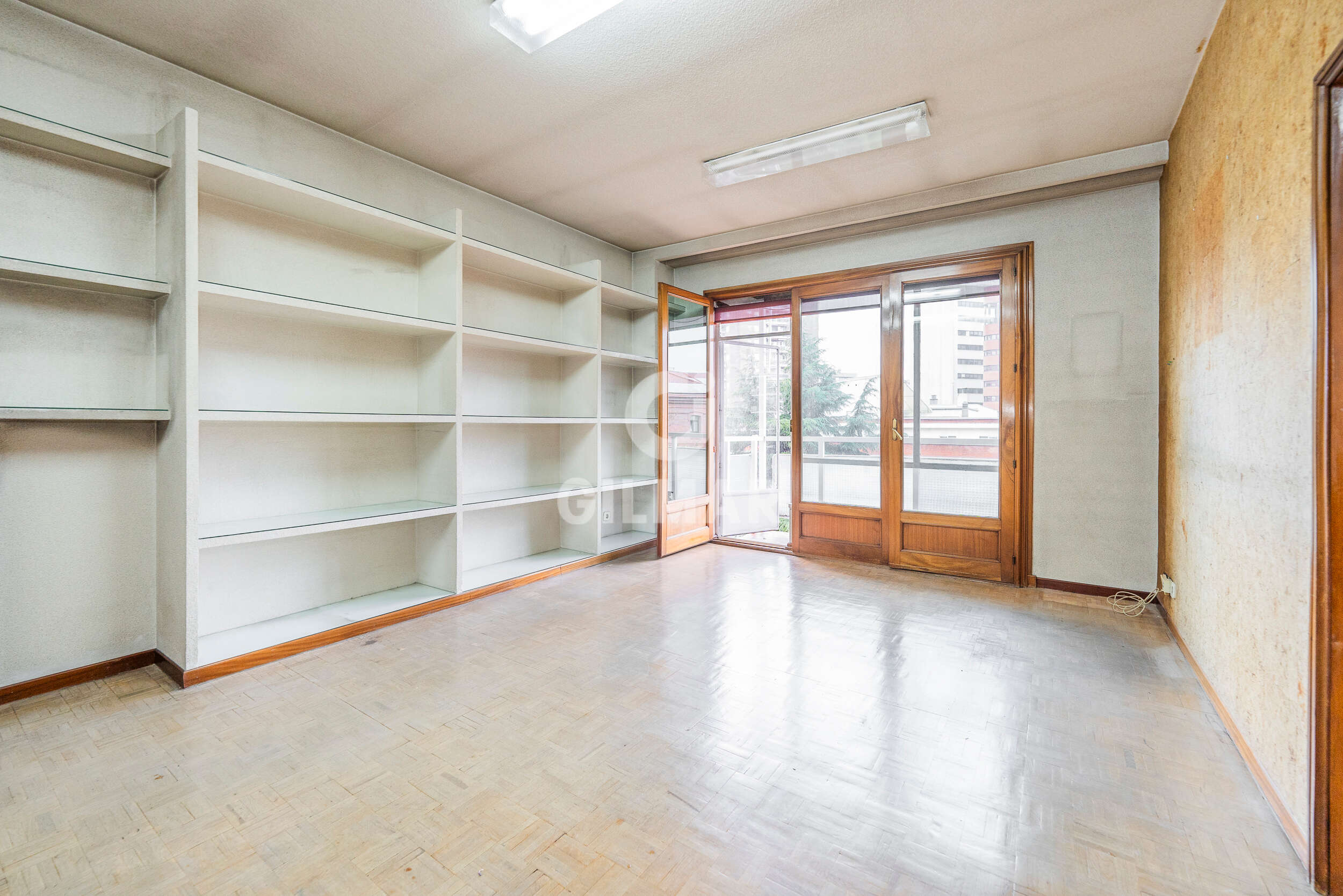 properties images