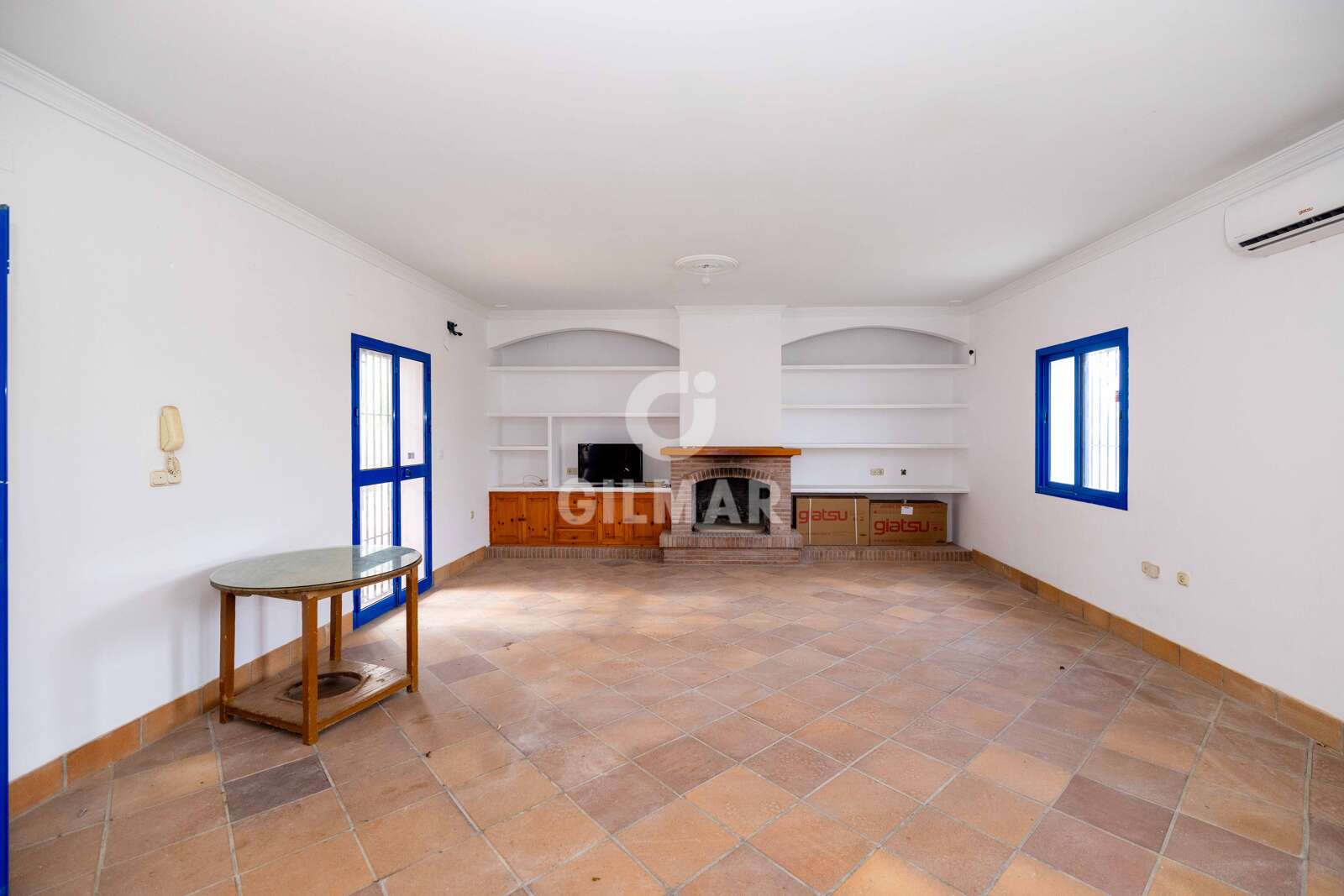 Property slider Gilmar