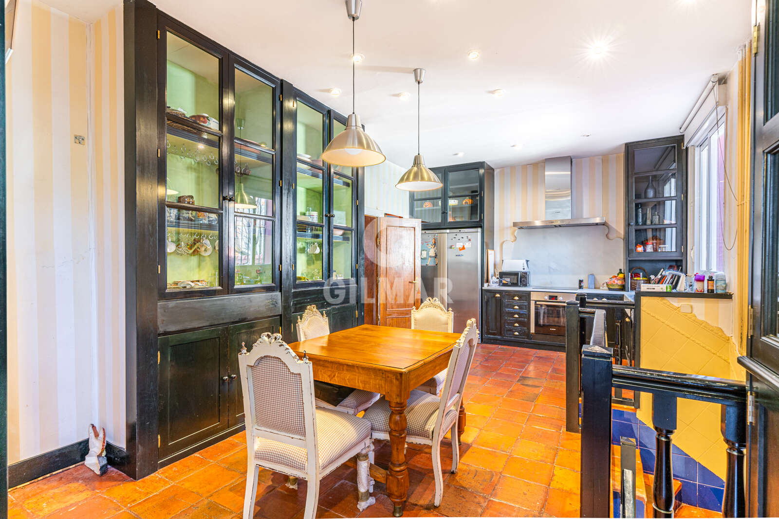 Property slider Gilmar