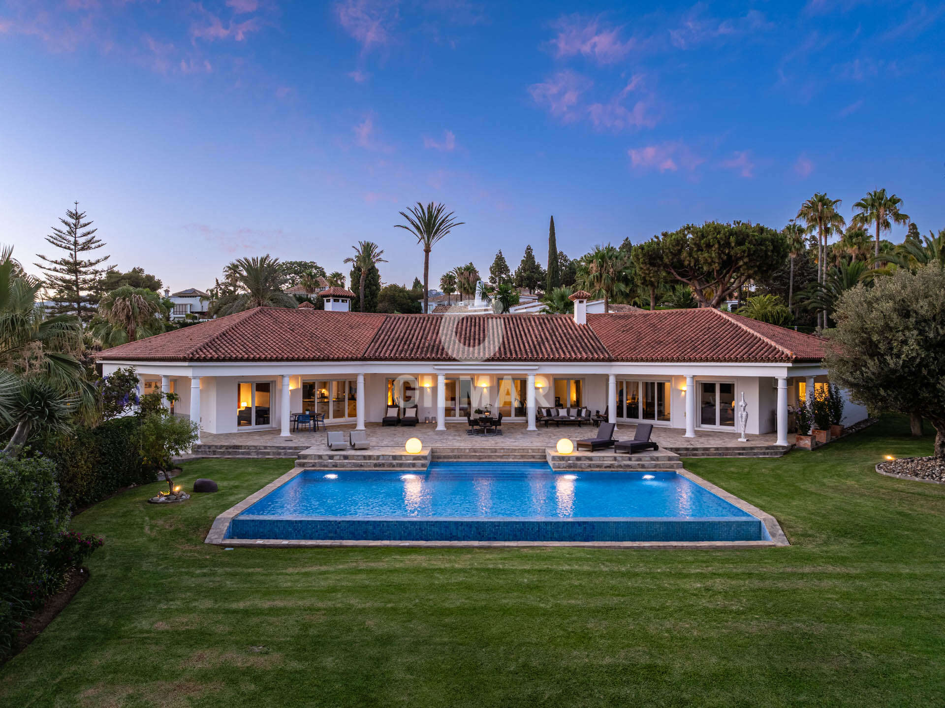 Photo of Villa