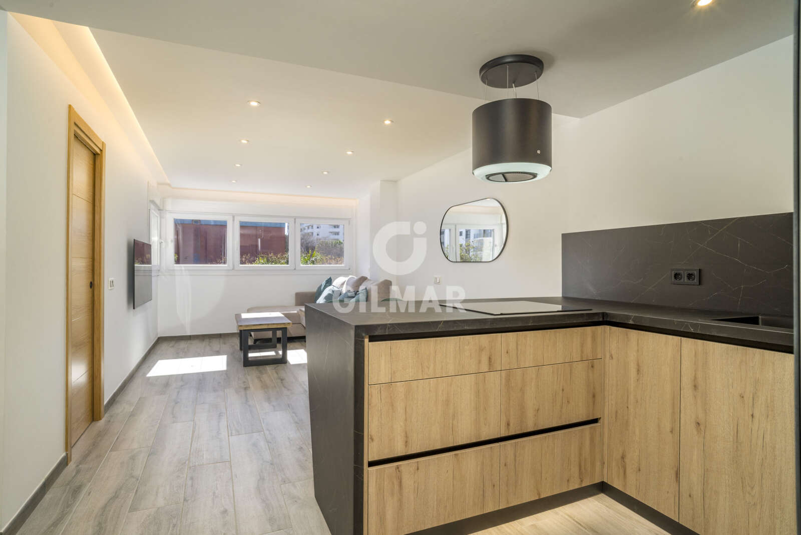 Property slider Gilmar