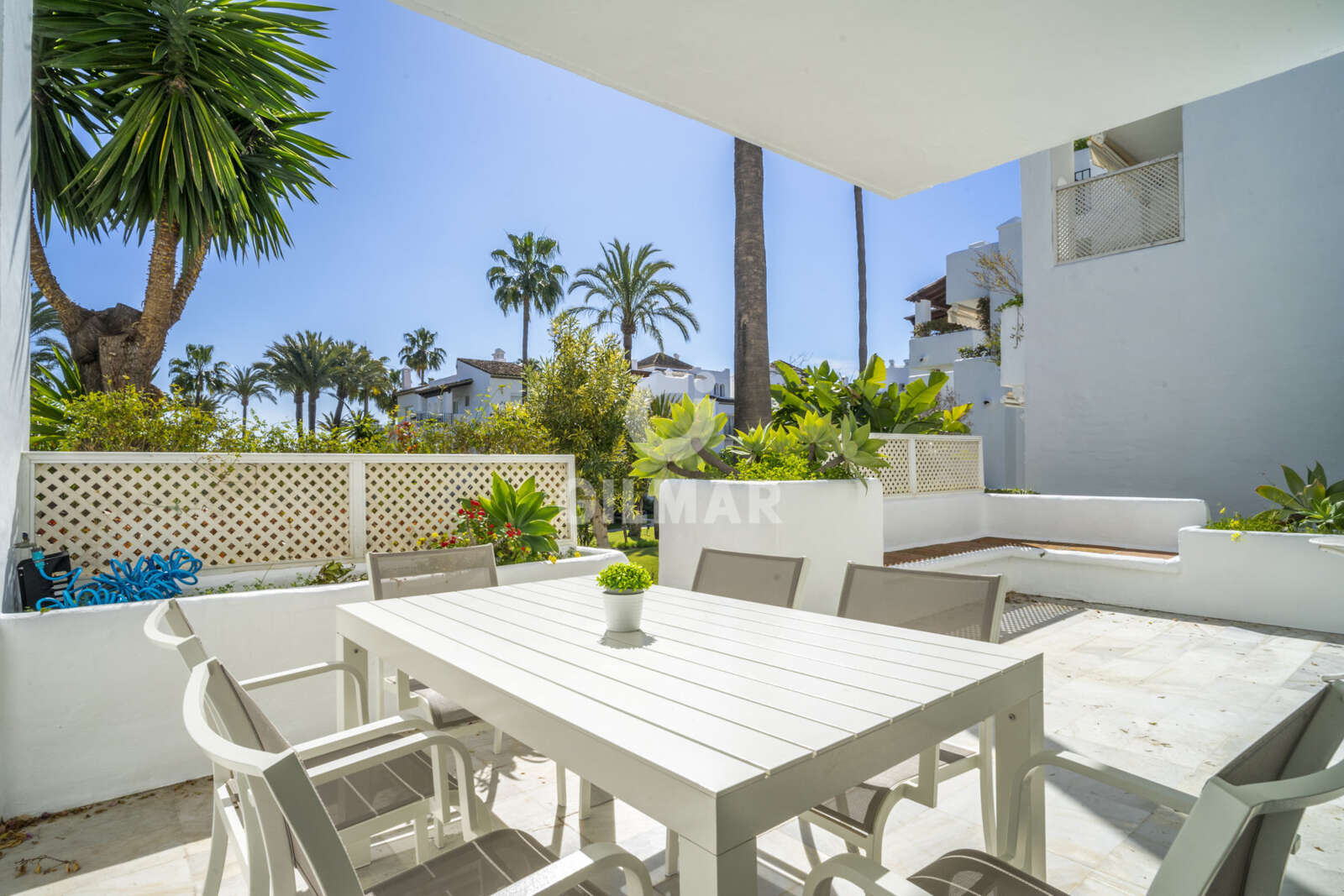 Property slider Gilmar