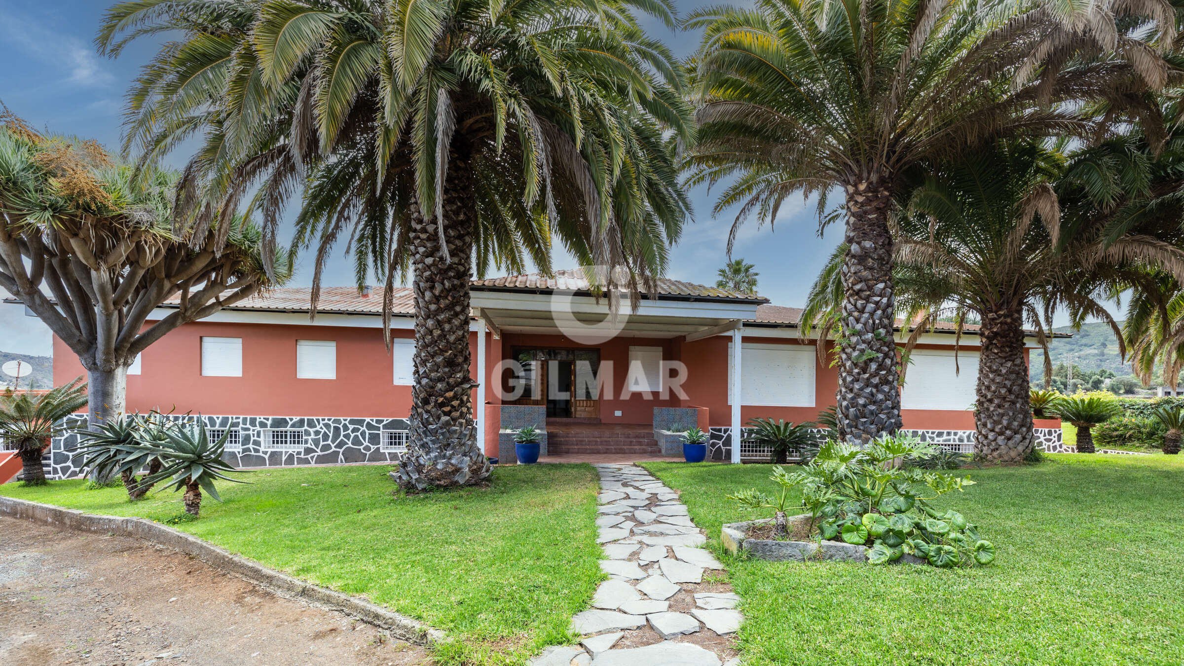 Photo of Villa