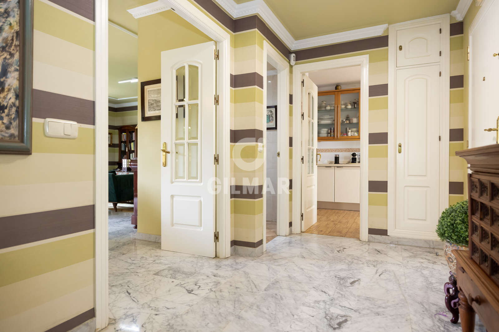 Property slider Gilmar