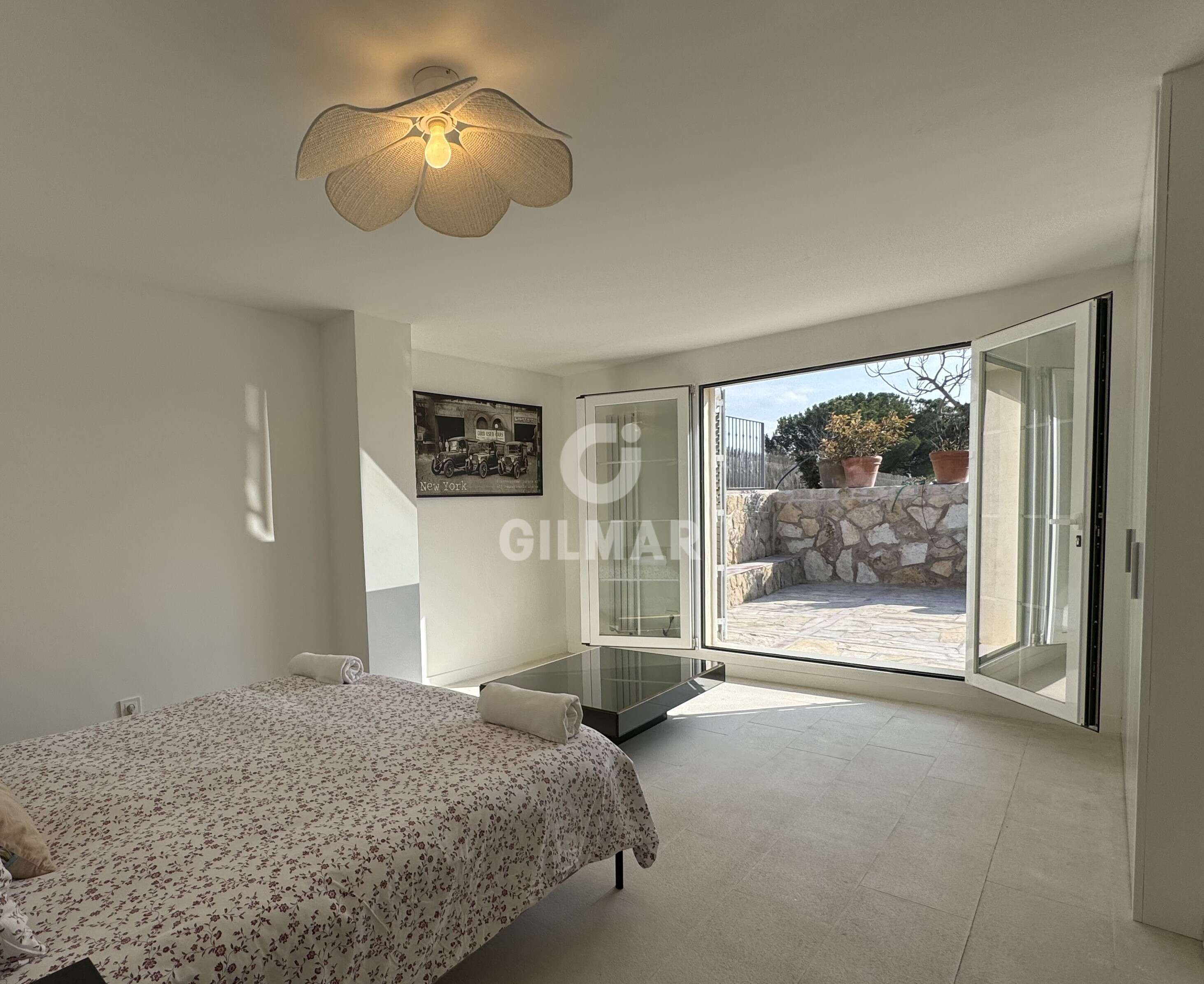 properties images