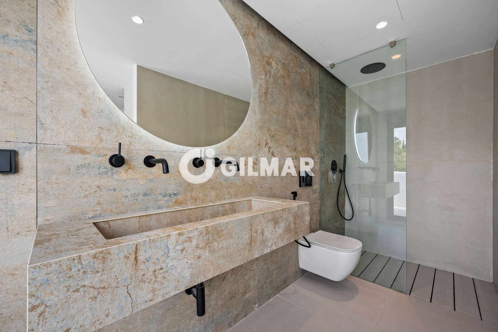 Property slider Gilmar