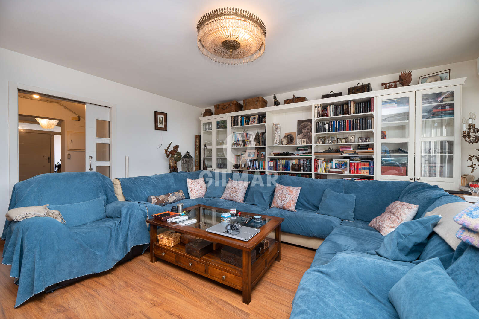 Property slider Gilmar