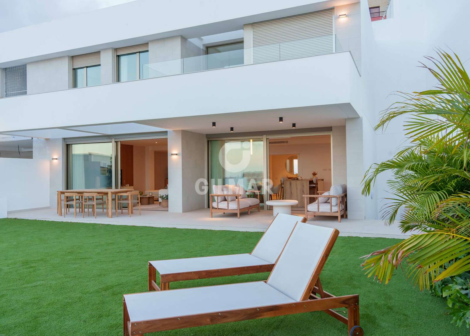 Property slider Gilmar