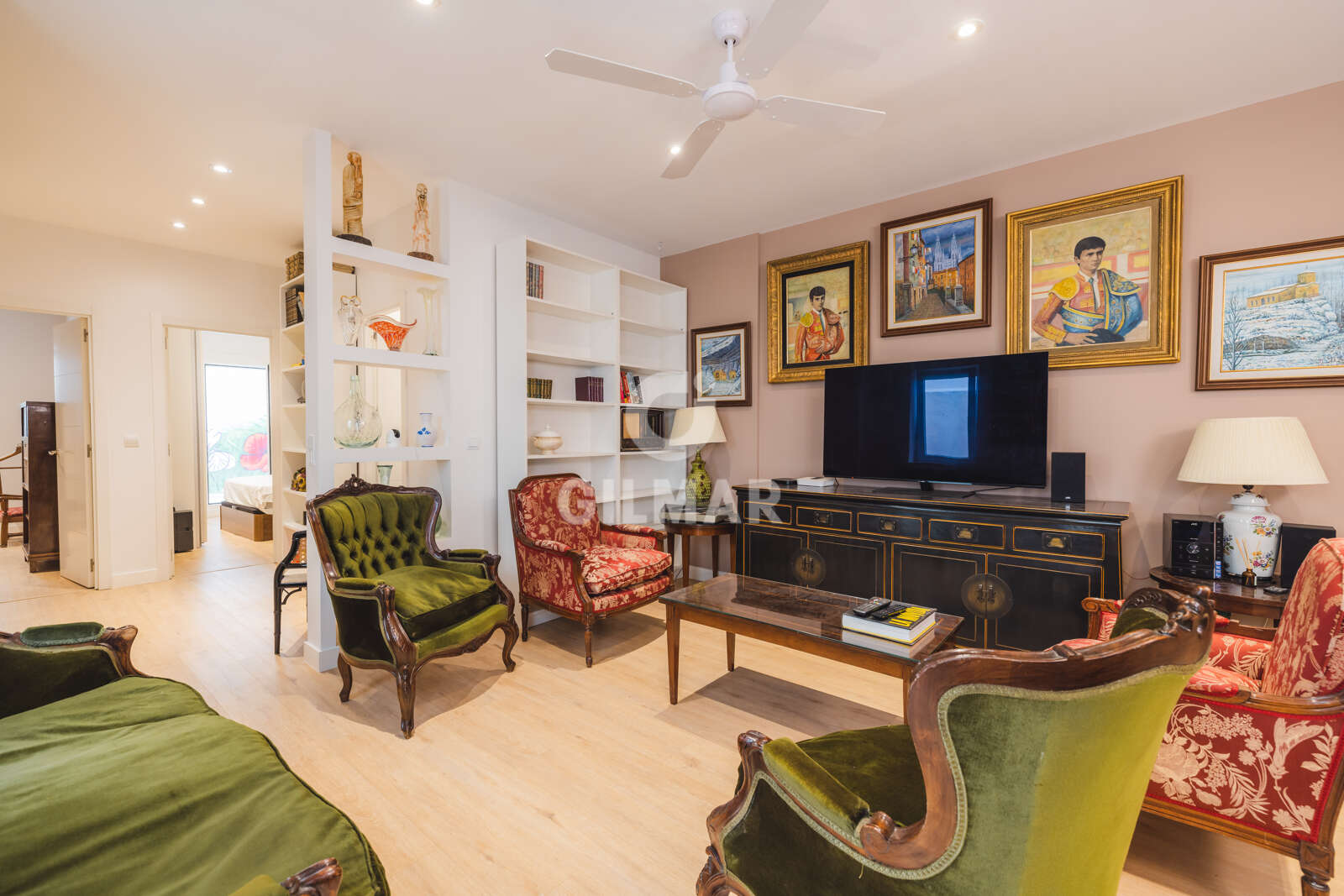 Property slider Gilmar