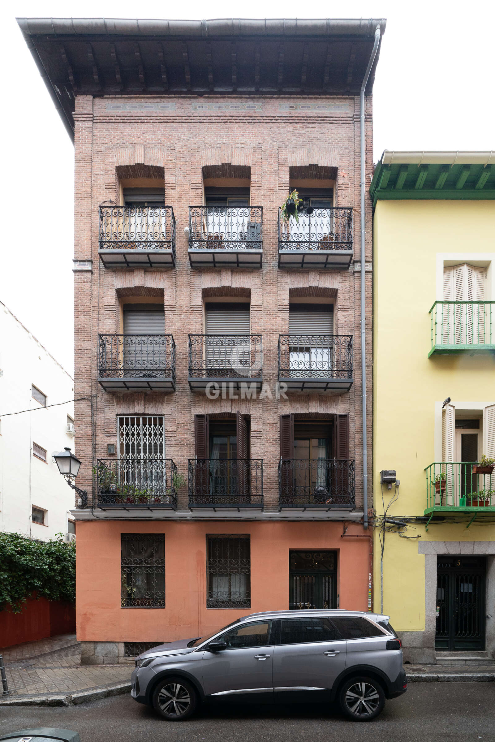 Property slider Gilmar