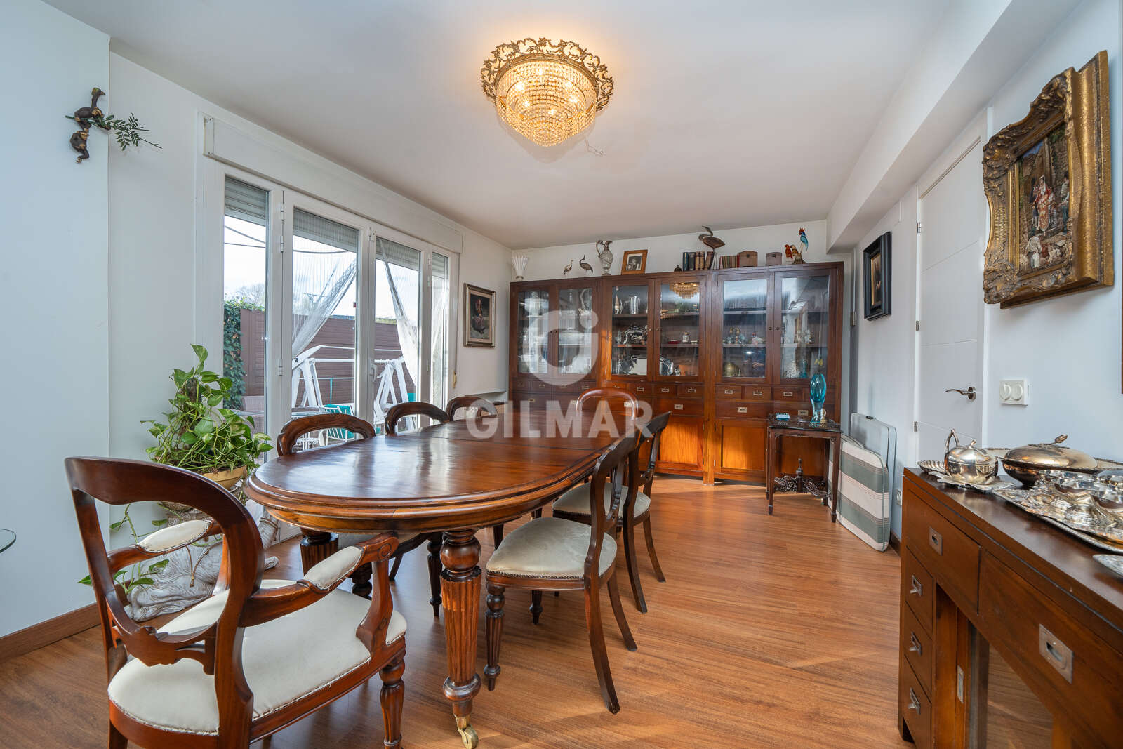 Property slider Gilmar