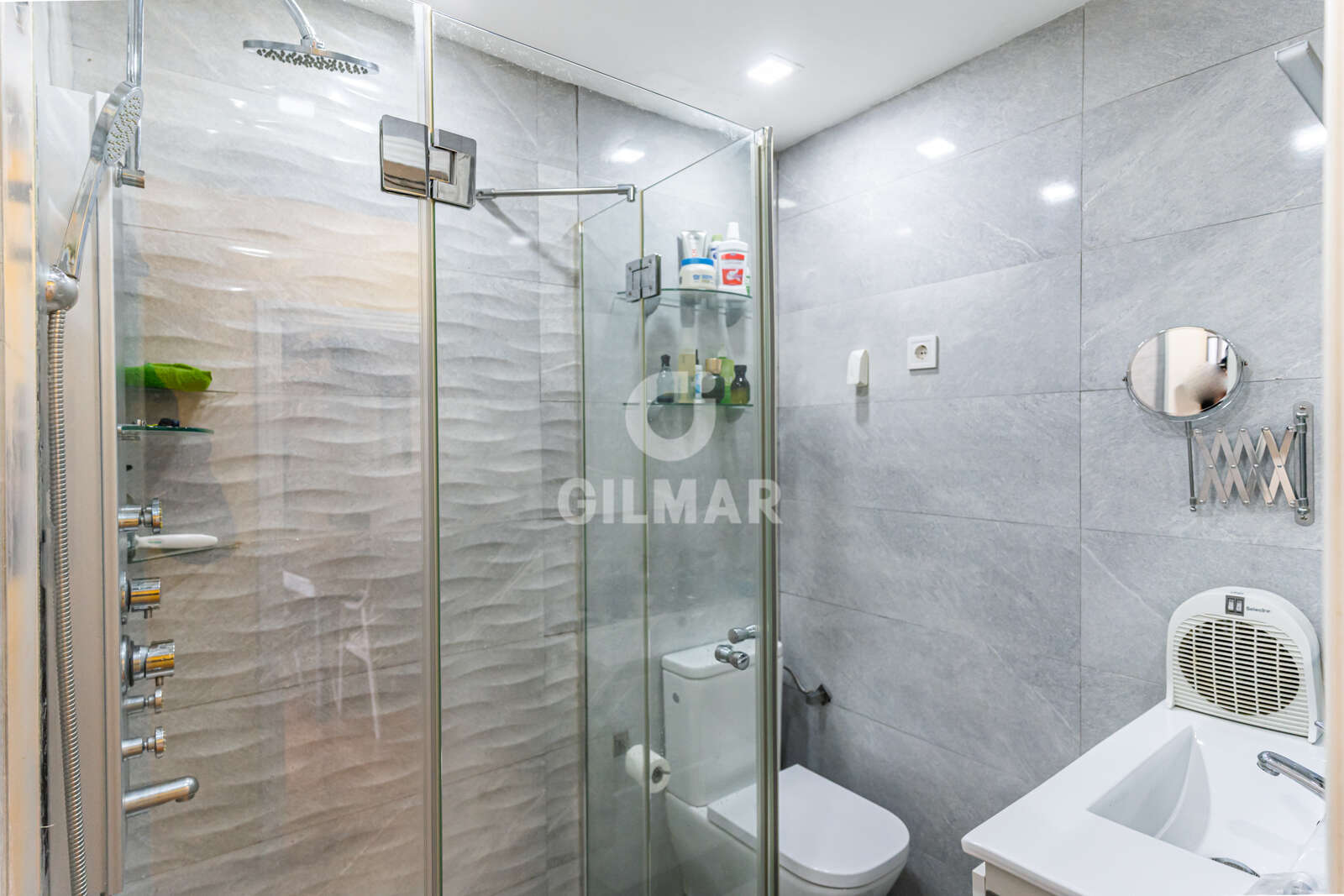 Property slider Gilmar