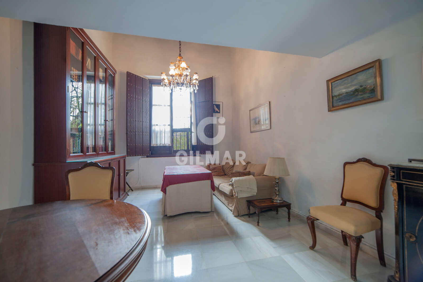Property slider Gilmar