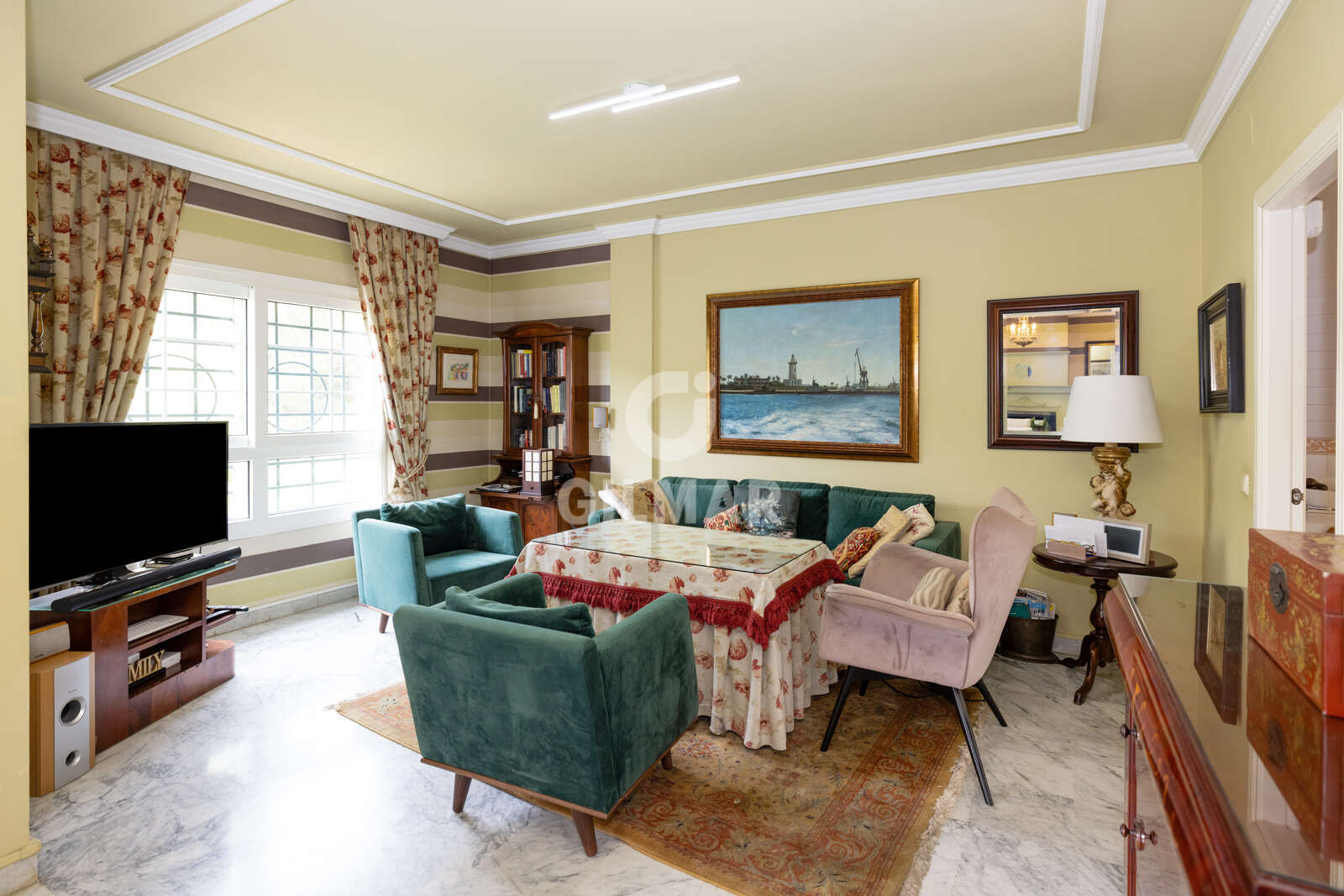 Property slider Gilmar