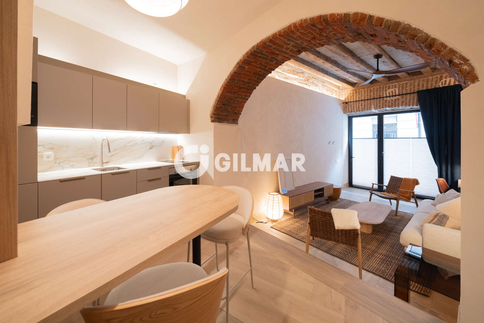 Property slider Gilmar