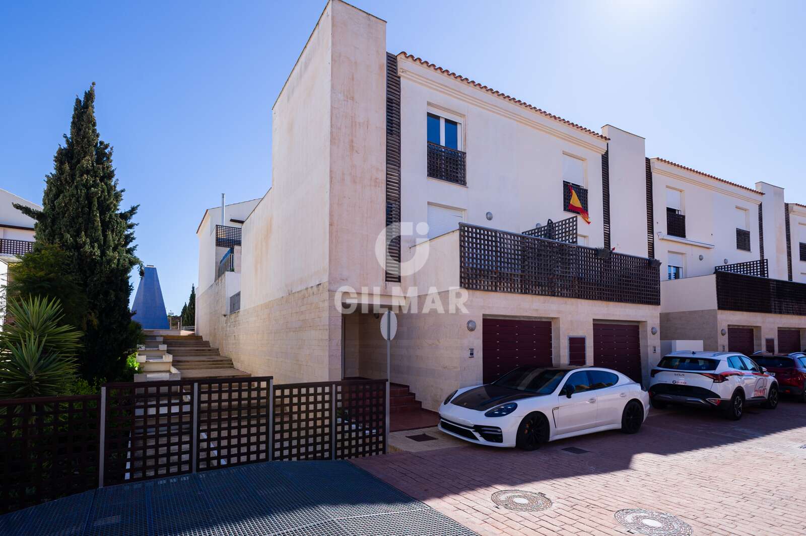 Property slider Gilmar