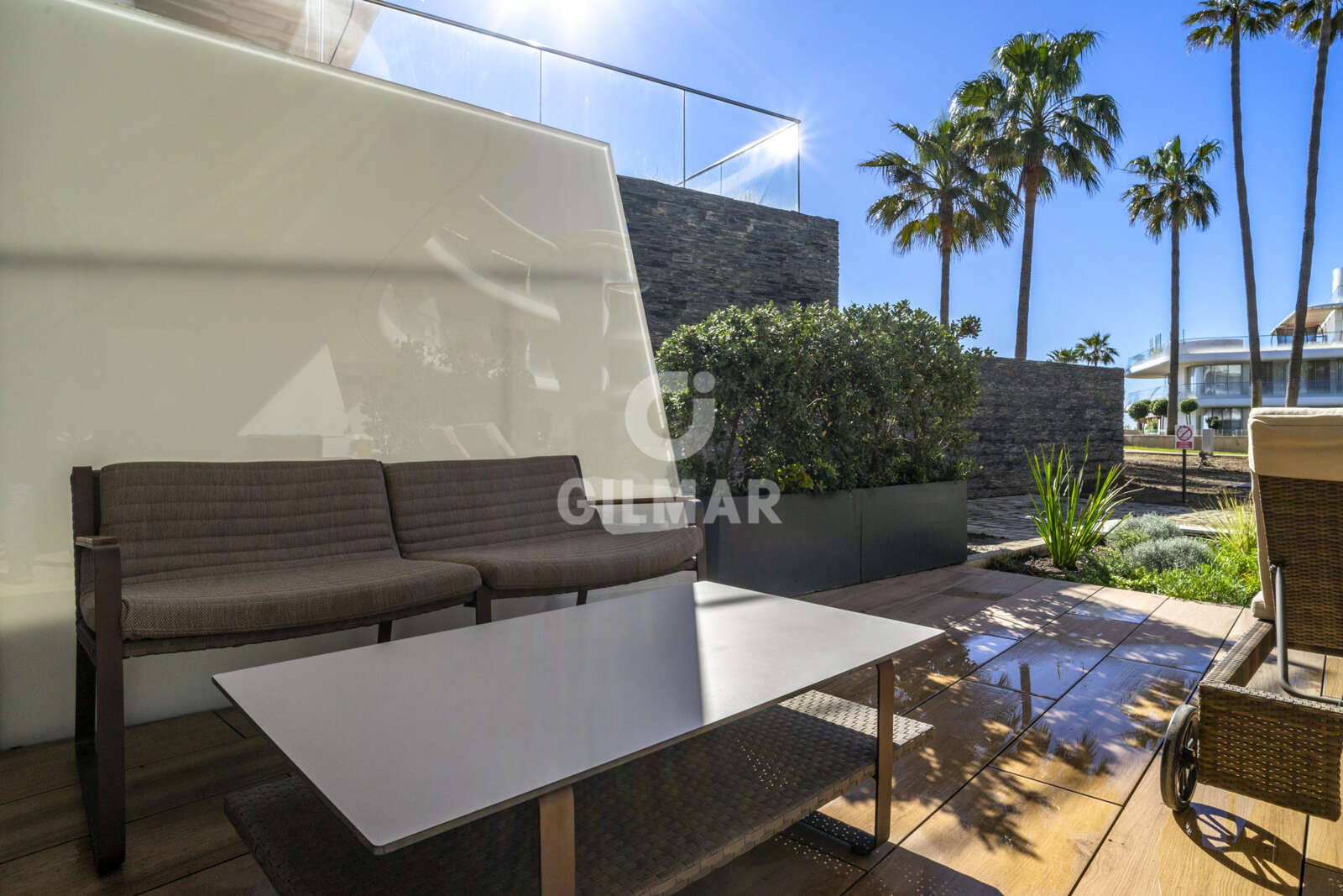 Property slider Gilmar