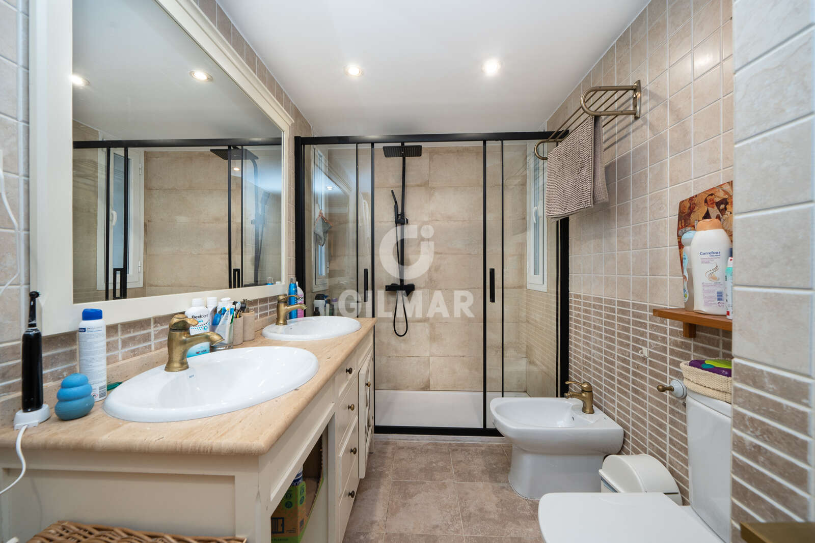 Property slider Gilmar