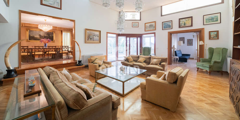 Villa for sale in Santo Domingo – Madrid | Gilmar Consulting