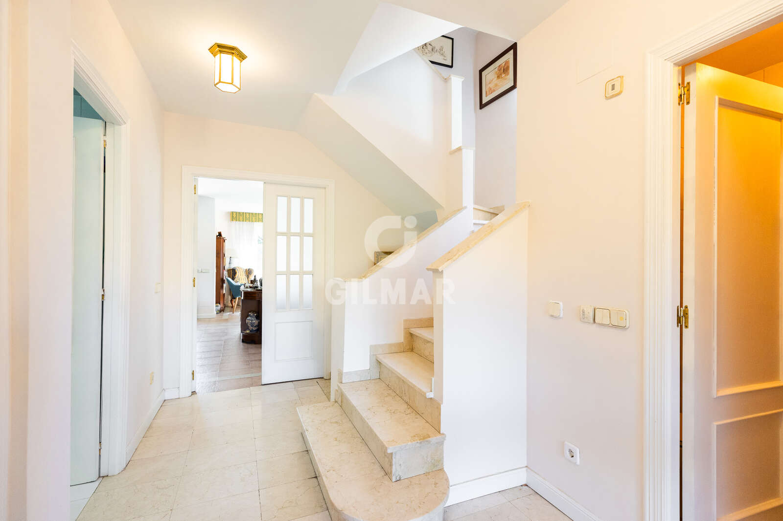 Property slider Gilmar