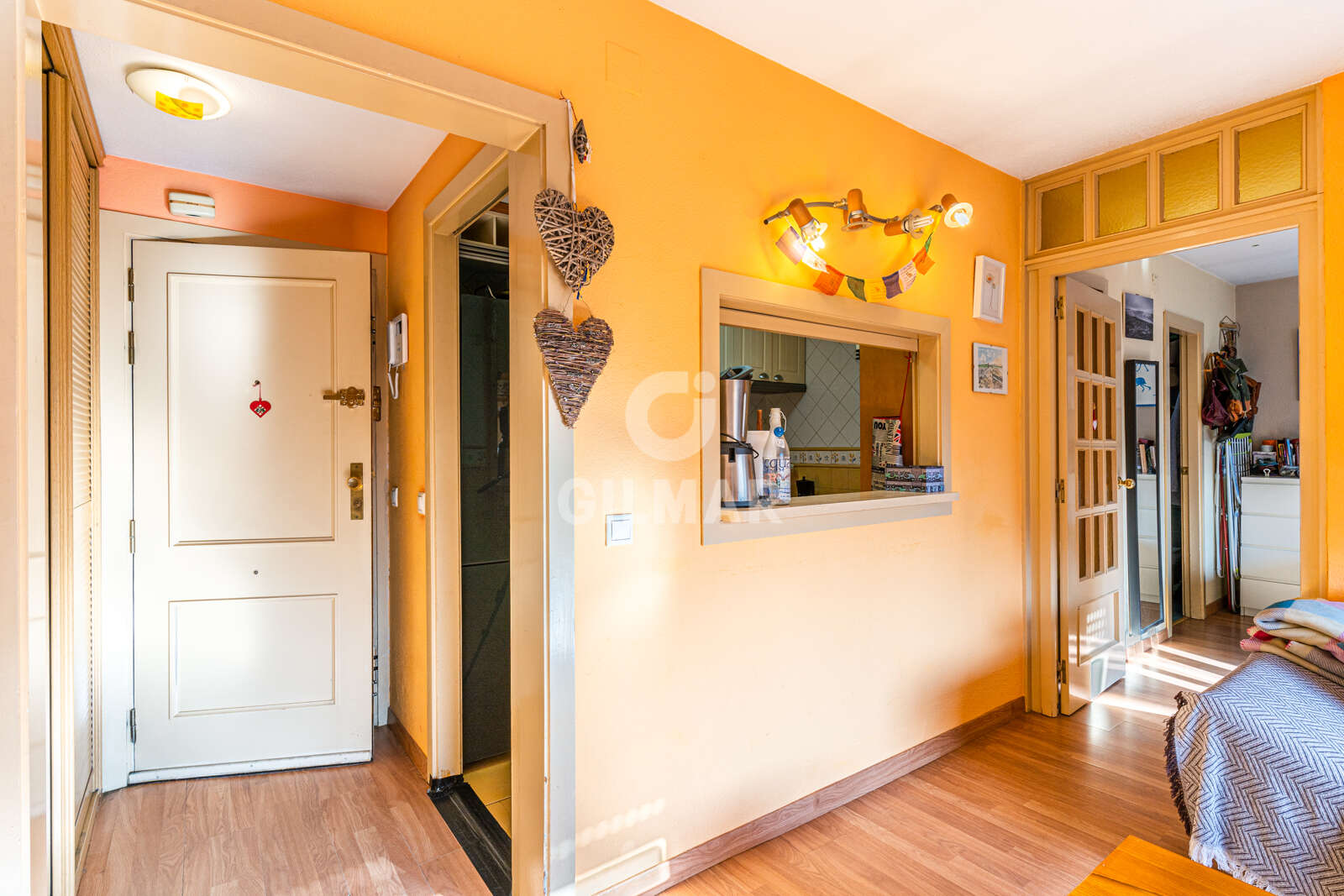 Property slider Gilmar