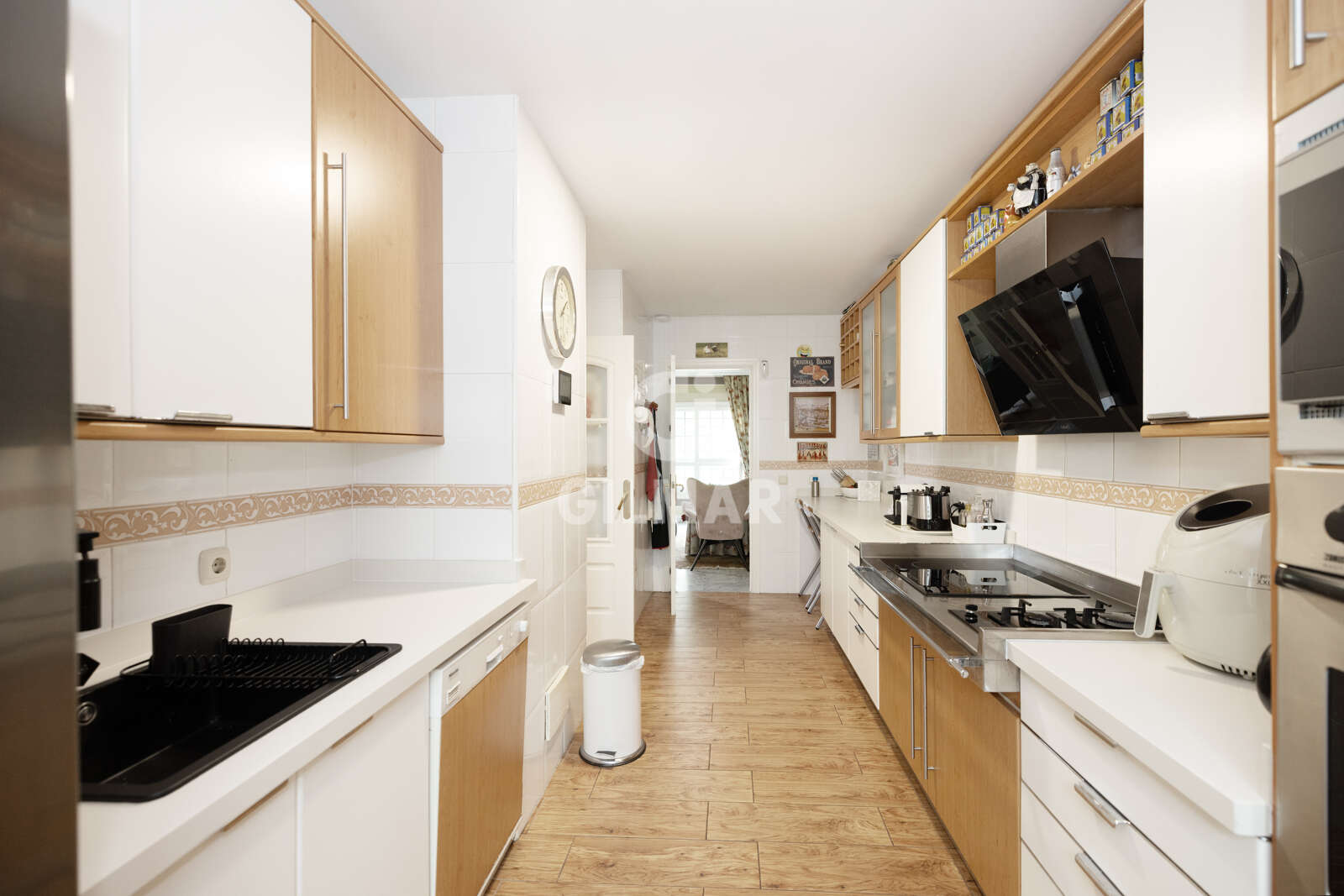 Property slider Gilmar