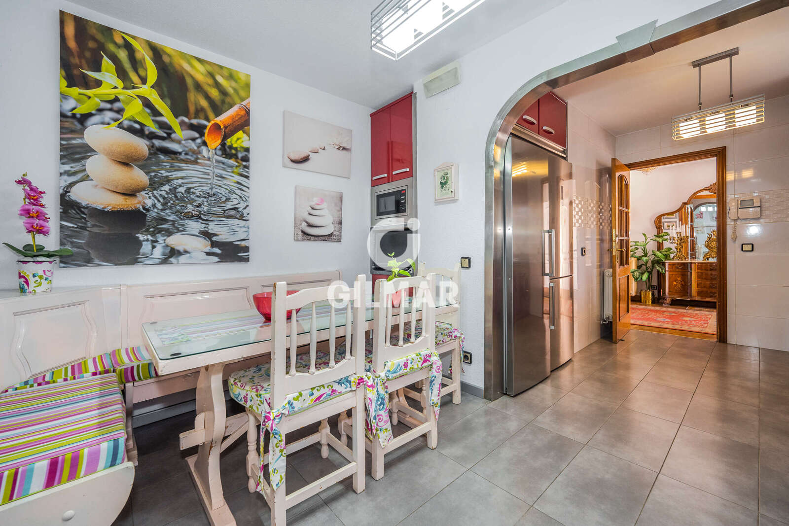 Property slider Gilmar