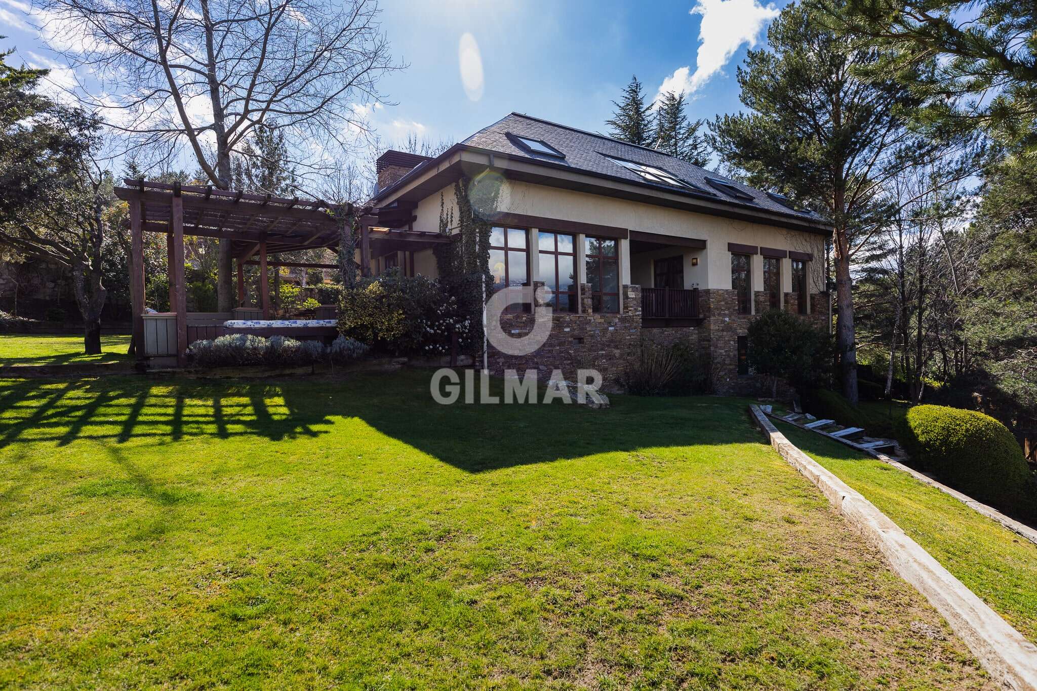 Photo of Villa