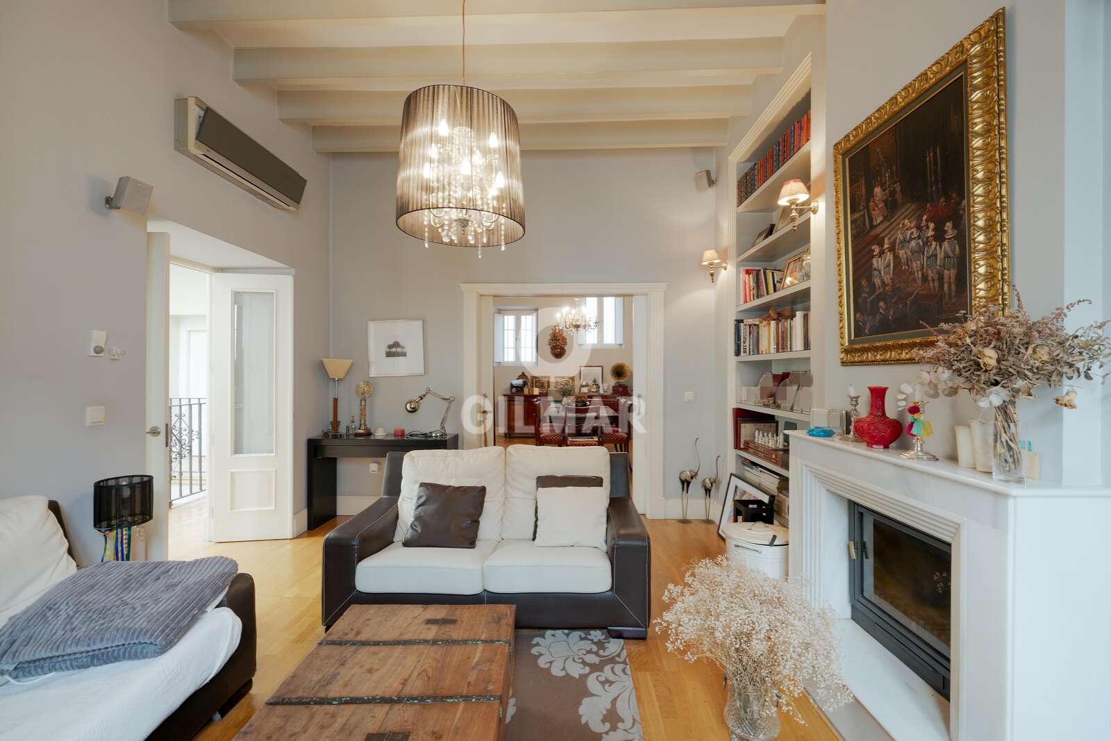 Property slider Gilmar