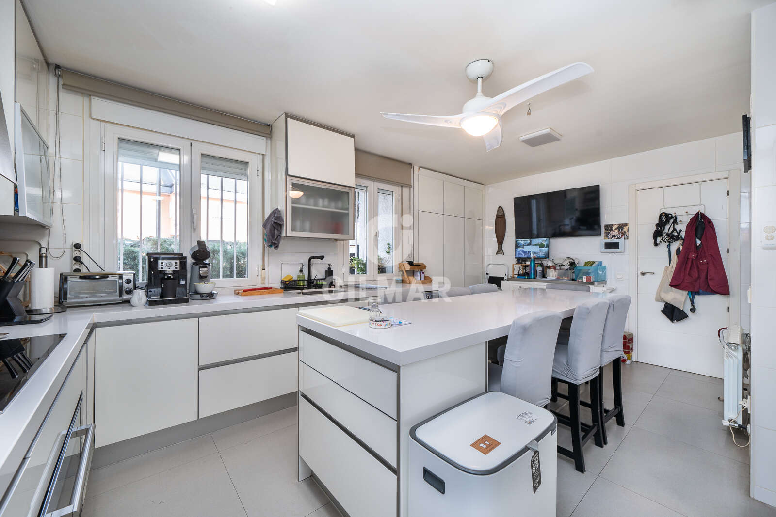 Property slider Gilmar