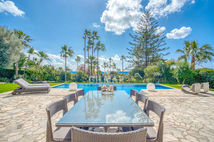 Villa for sale in Marbella Este – Málaga | Gilmar Consulting