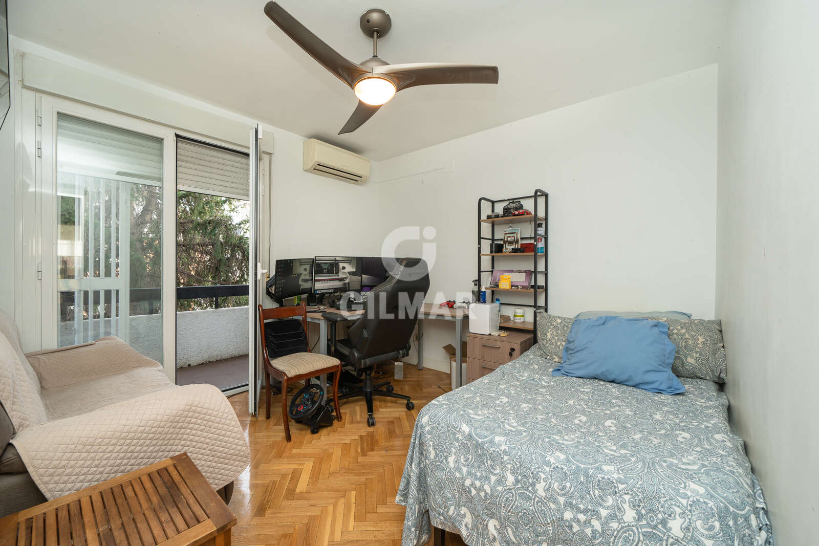 Property slider Gilmar