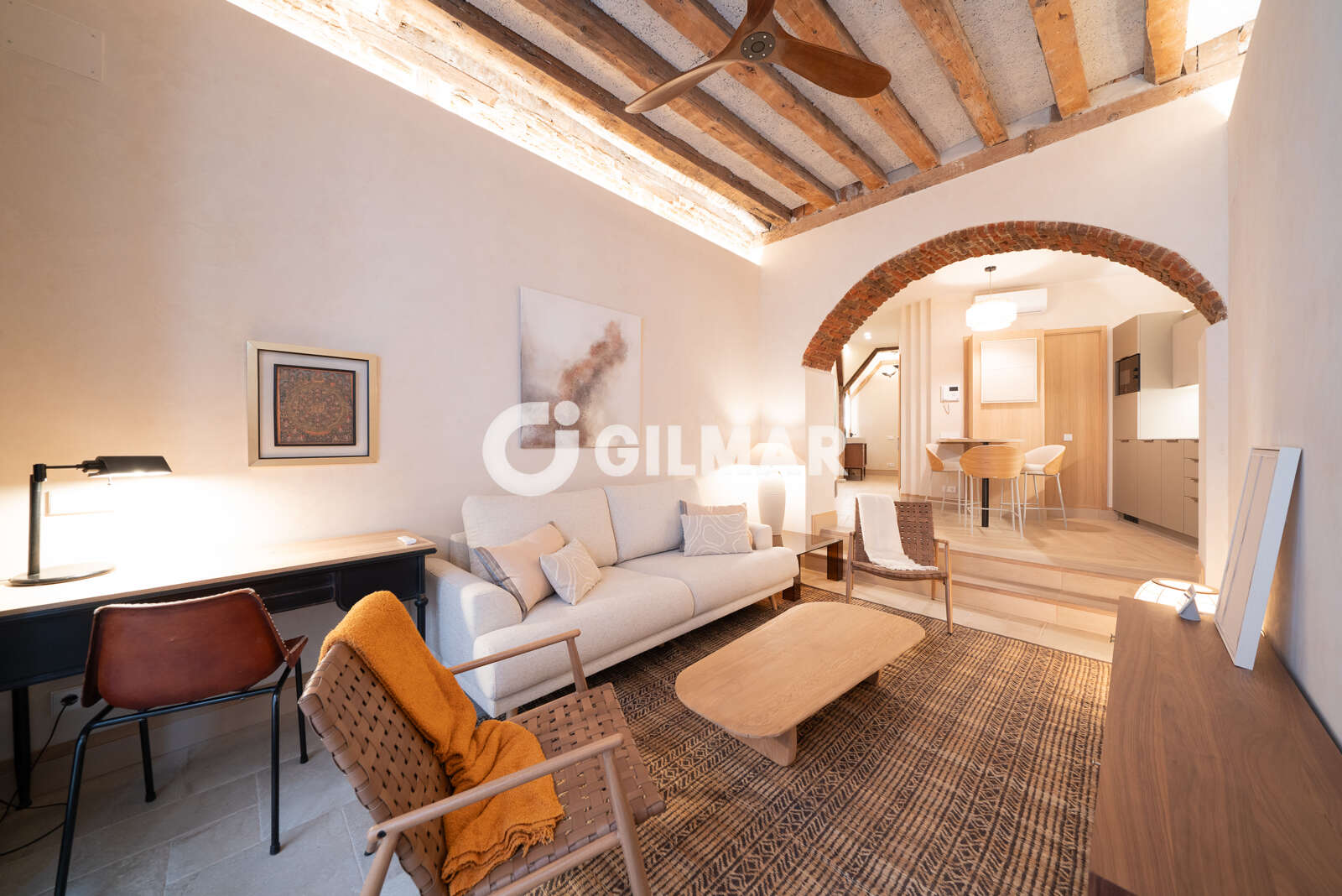 Property slider Gilmar
