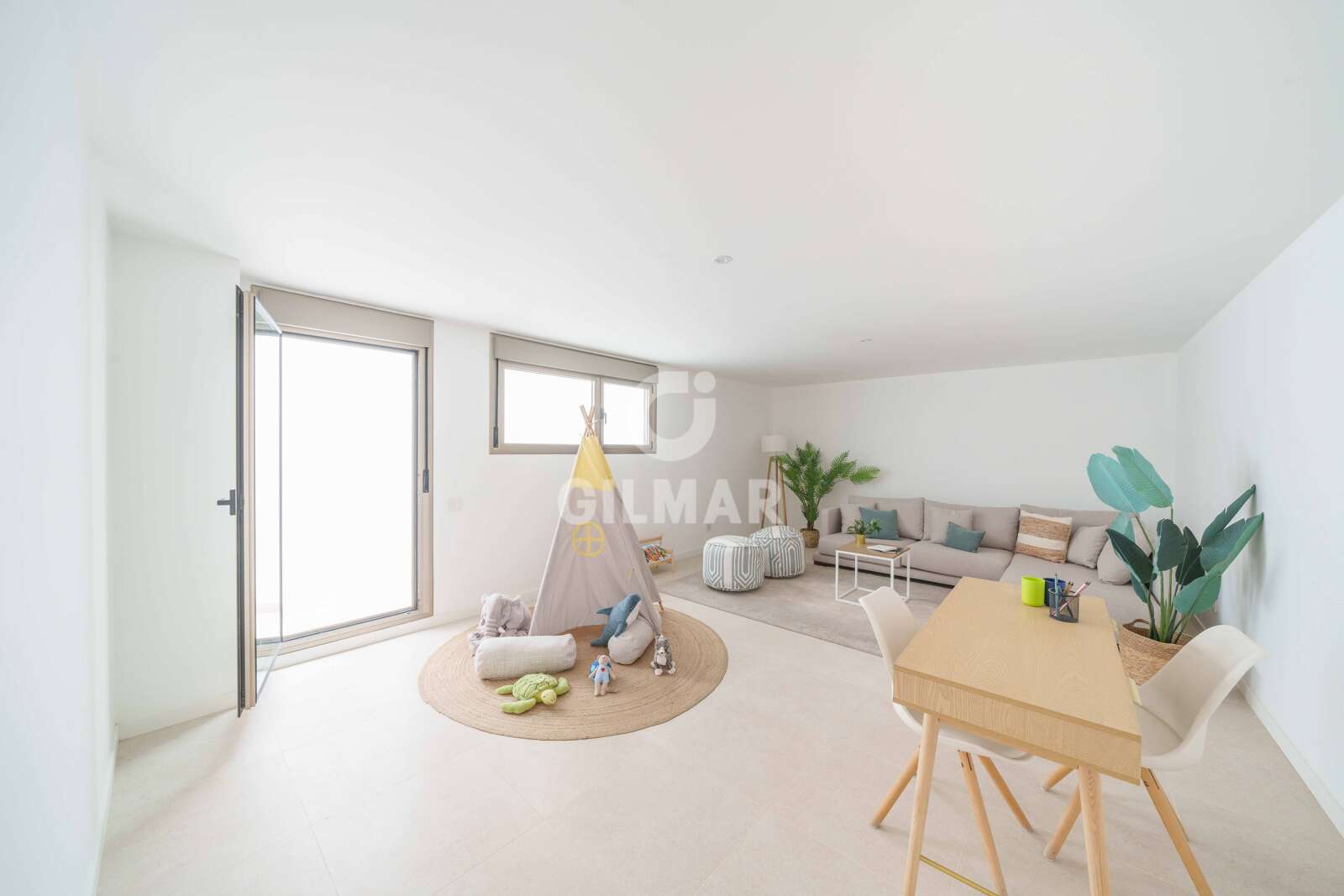 Property slider Gilmar