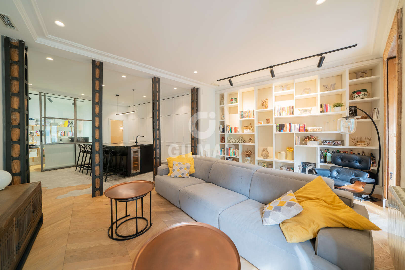 Property slider Gilmar