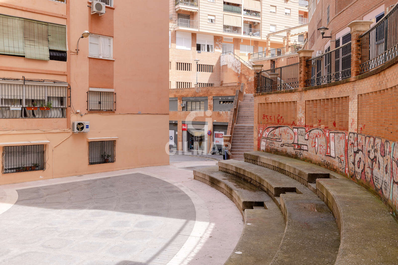 Property slider Gilmar