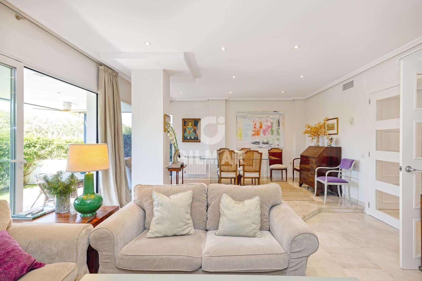 Property slider Gilmar