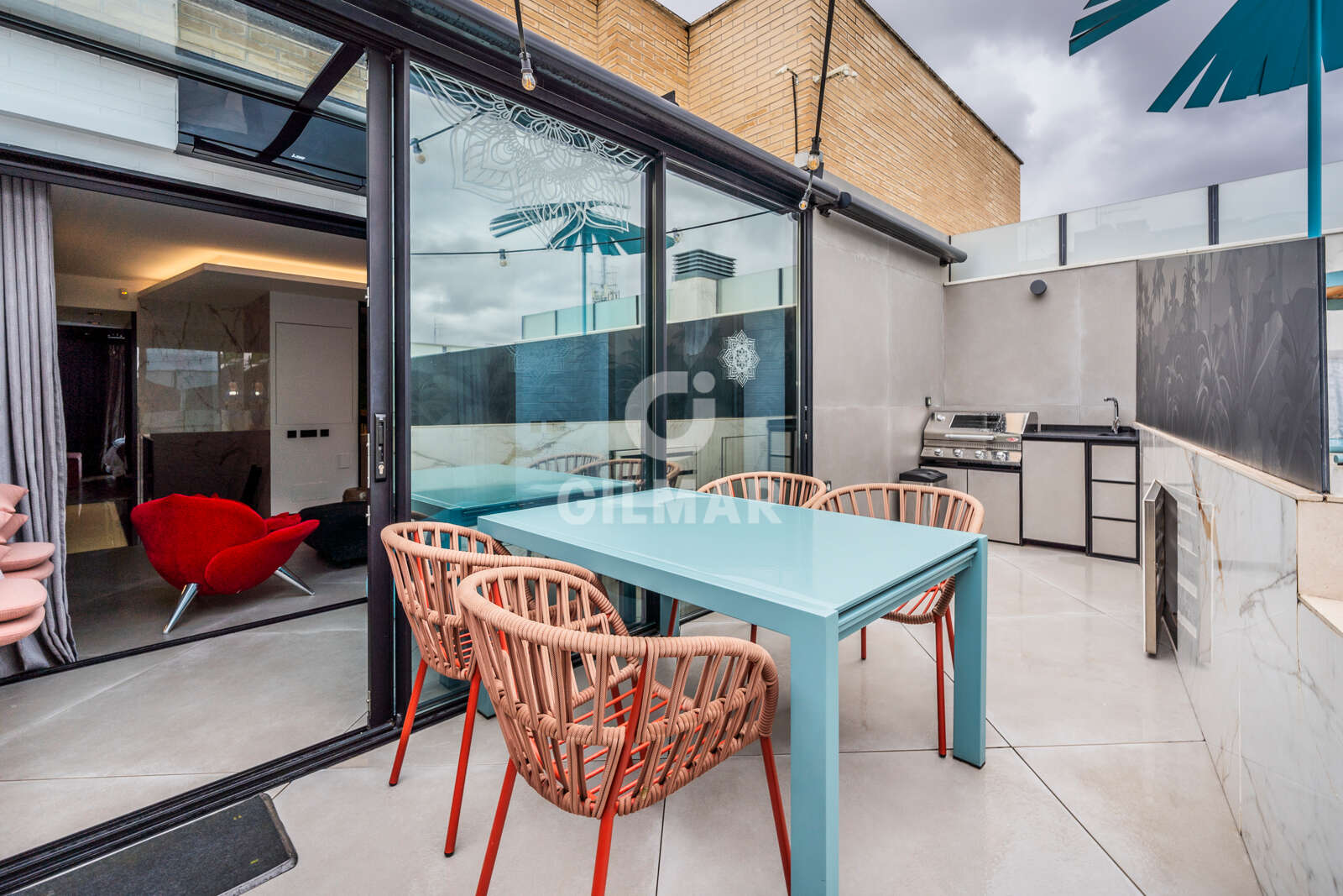 Property slider Gilmar
