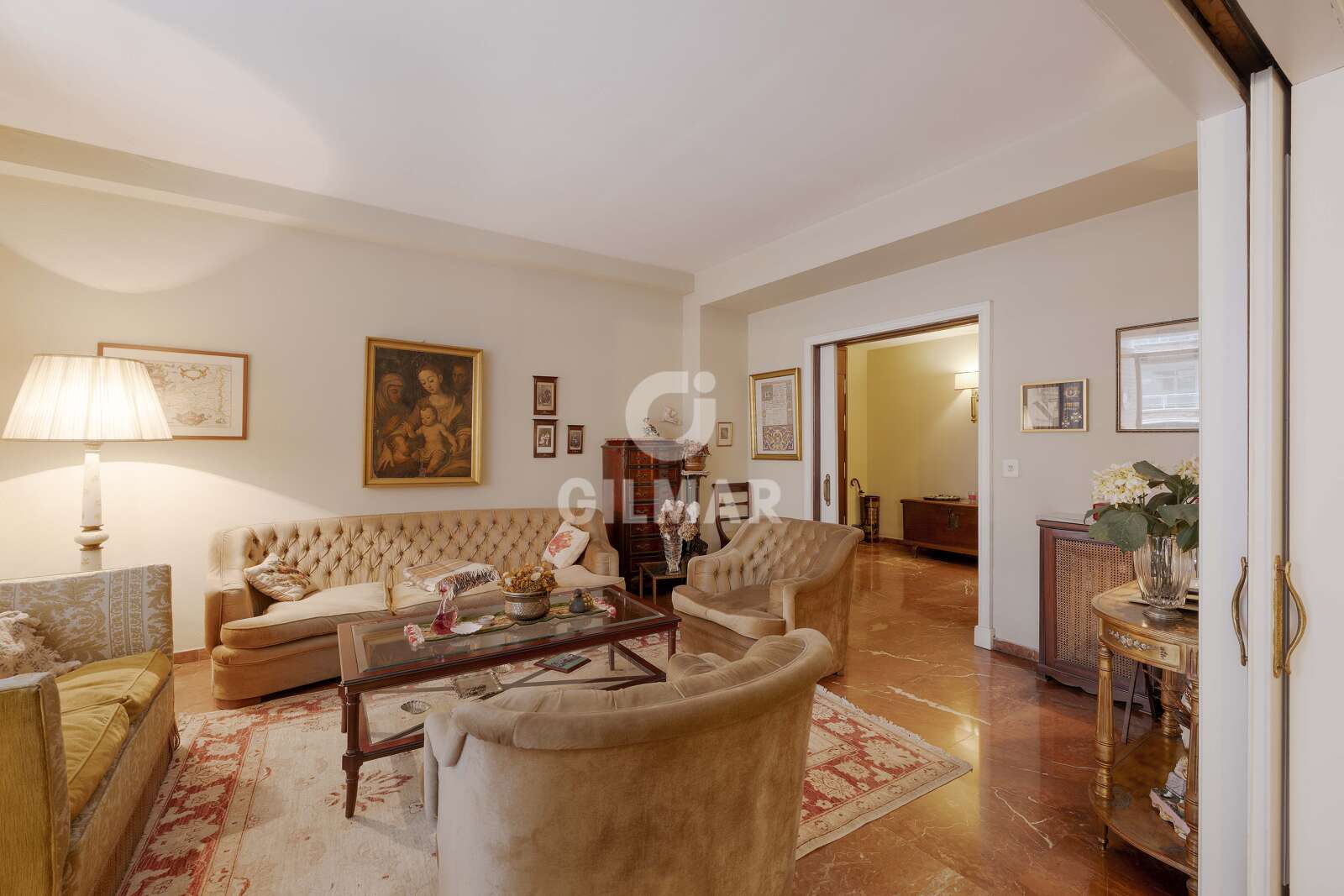 Property slider Gilmar