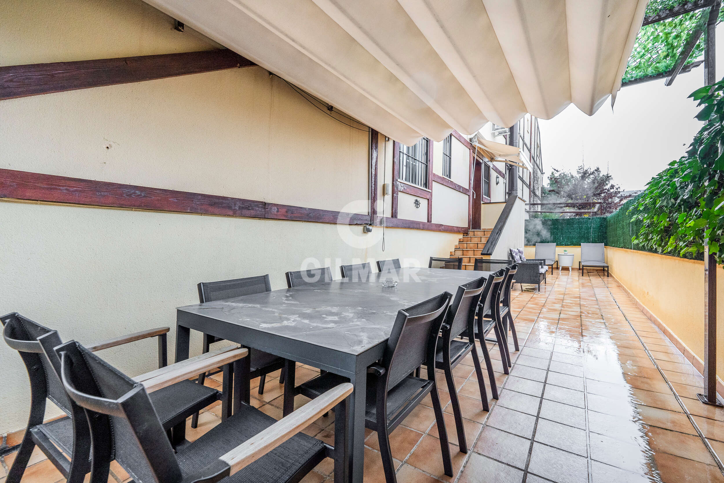 Photo of Semi-detached house